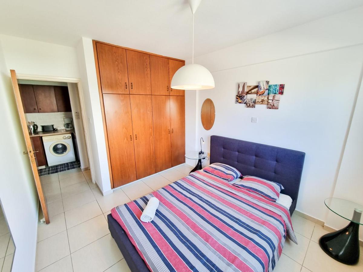 Seaside Heaven Apartment With Pool Larnaca Exterior photo